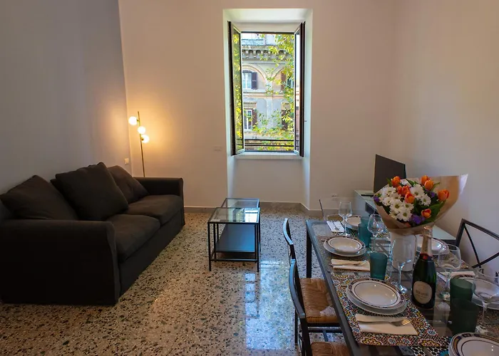 Colosseo Apartment 183